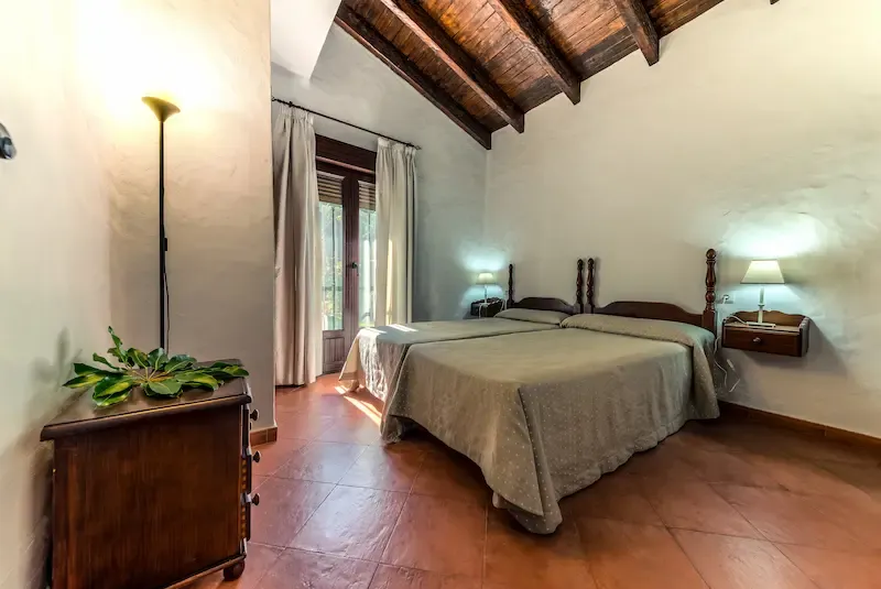 Double bedroom in an apartment in Conil