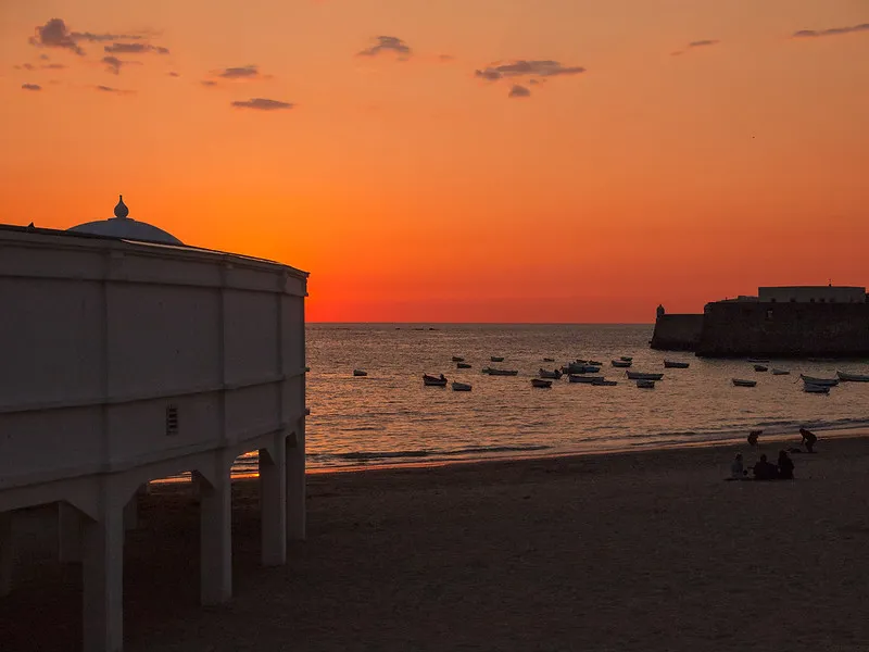 Sonnenuntergang an der Caleta, Cádiz
