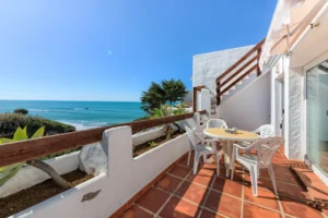 Villa 408A mit Terrasse und Blick auf den Strand in Conil, Cádiz